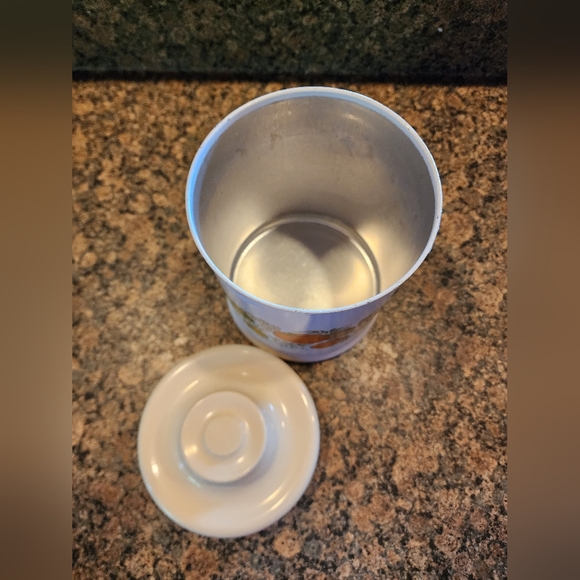 Kromex Vegetable Canister - Picture 2 of 8